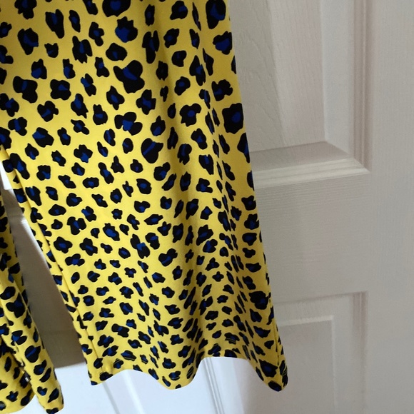 Women's Iman Animal Print Pants - Picture 5 of 5